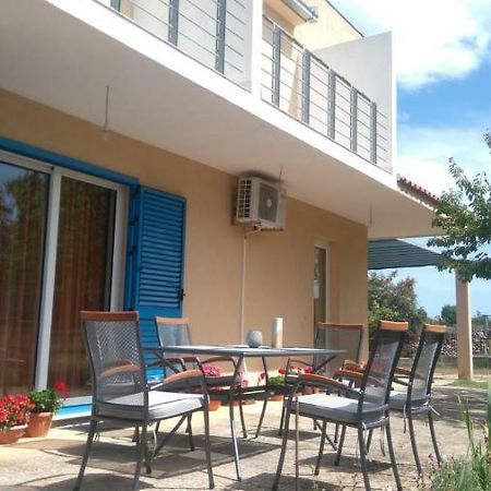 Holiday Home Anita Unesic Ngoại thất bức ảnh